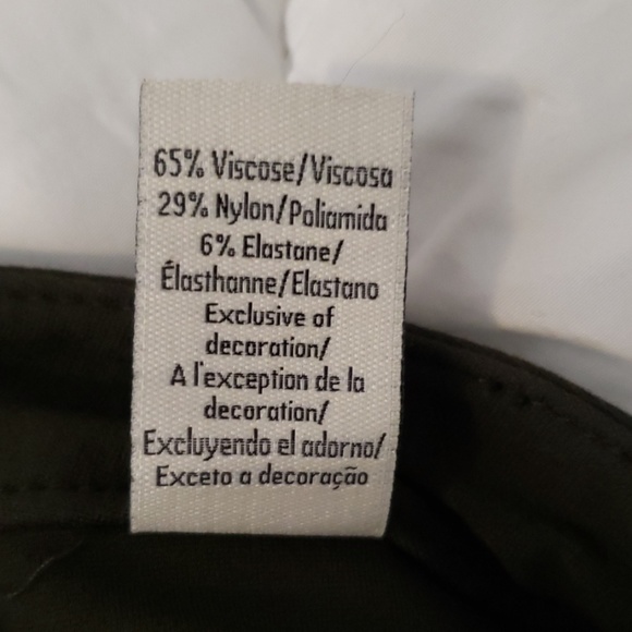 NWOT Calvin Klein stretch camo green pants - Picture 6 of 7